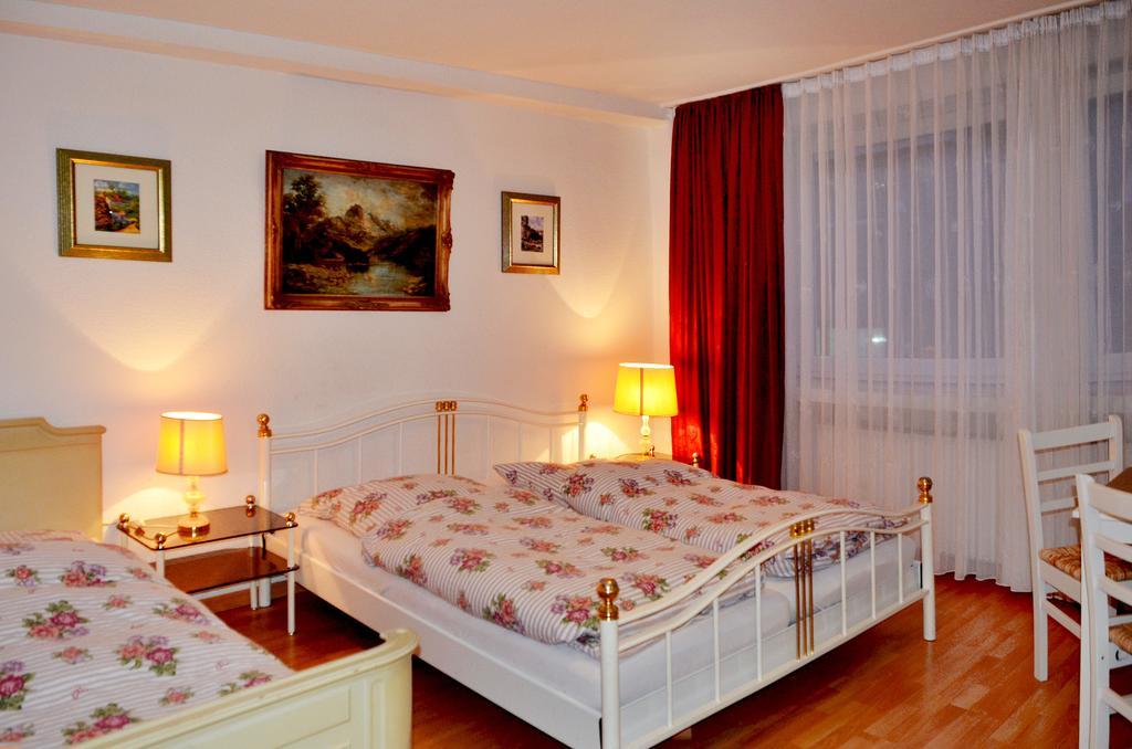 Hotel Ziegenhagen Cologne Bilik gambar